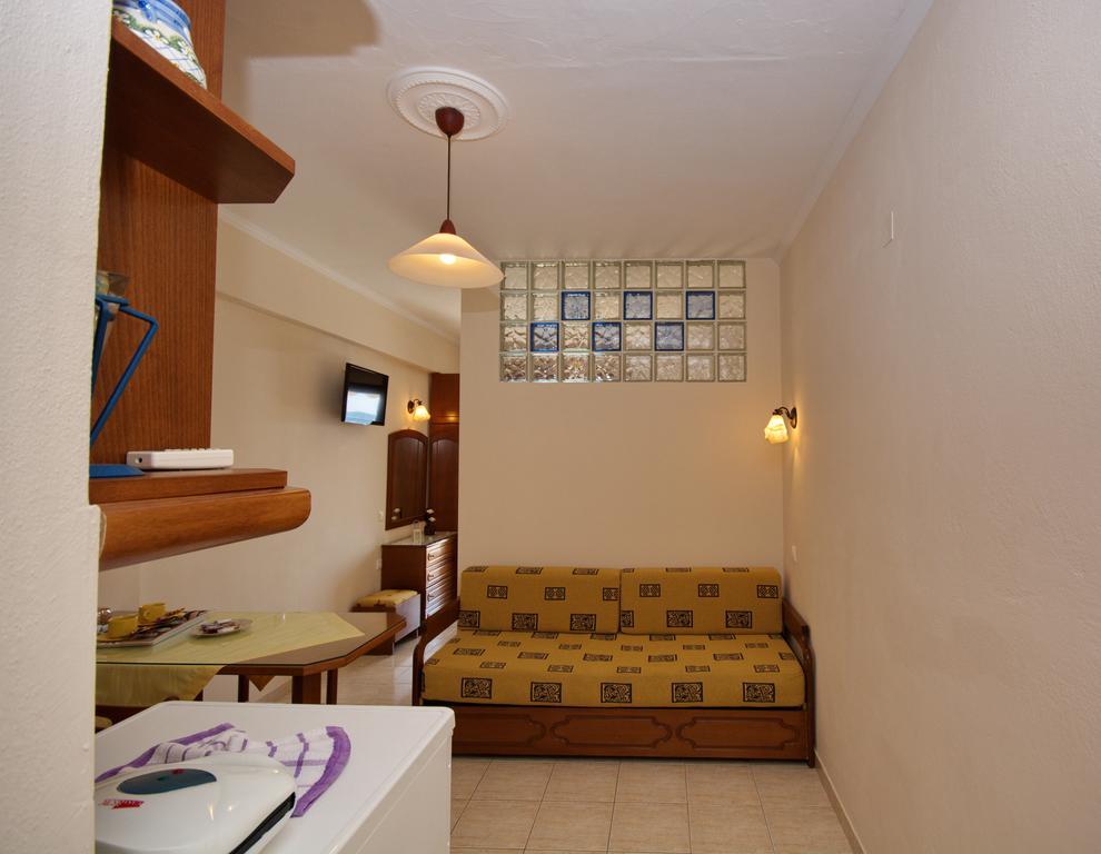 Alexandra Studios Kalamakia Luaran gambar